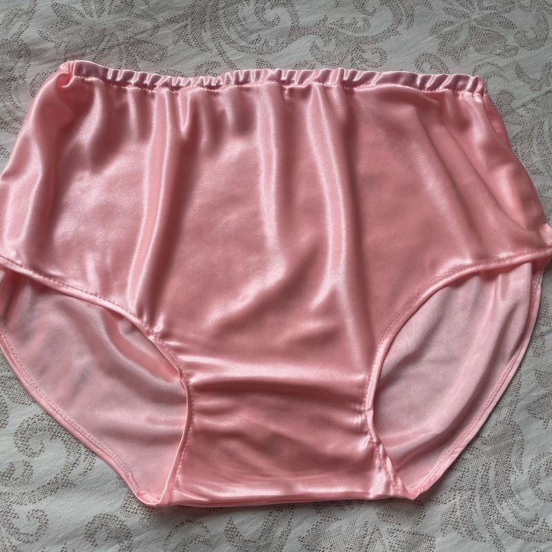 Unisex Glossy Pink Ice Silk Pa - Boxer Shorts Modal ulasan dan harga